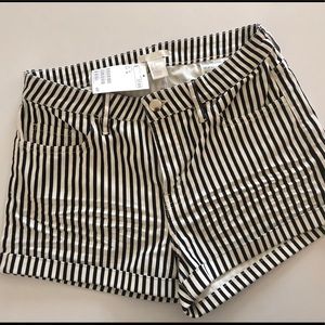 H & M stripped shorts